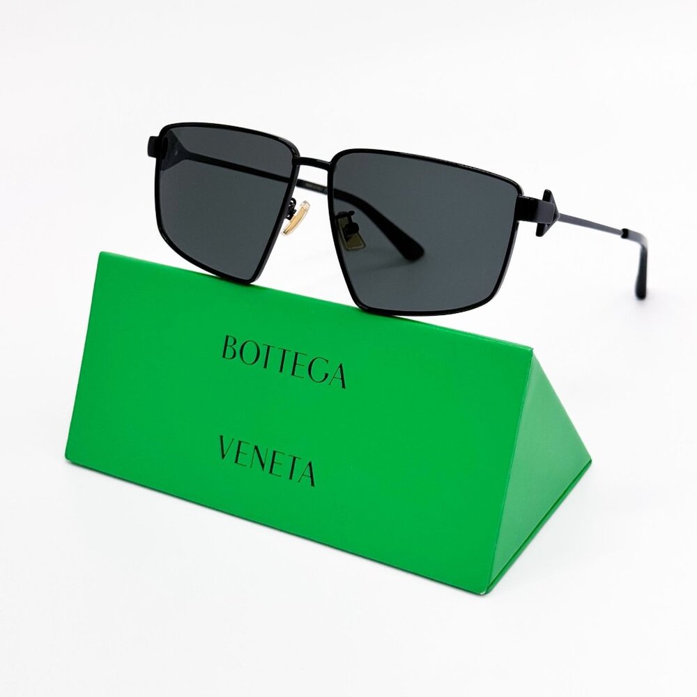 NEW BOTTEGA VENETA SUNGLASSES BV1223S 001 AVIATOR BLACK WOMEN EYEWEAR - Picture 2 of 10